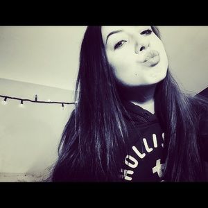 Meet your Posher, Natalie